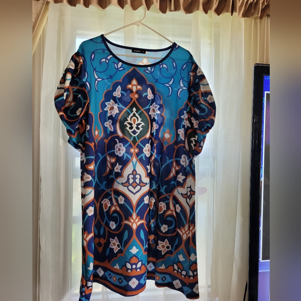 Blue and Pink Graphic Midi Dress with Short Sleeves